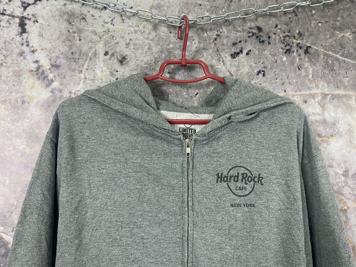 Hard Rock Cafe Men’s Hard Rock New York City Hoodie Limited Edition Size M Size US M / EU 48-50 / 2 - 3 Thumbnail