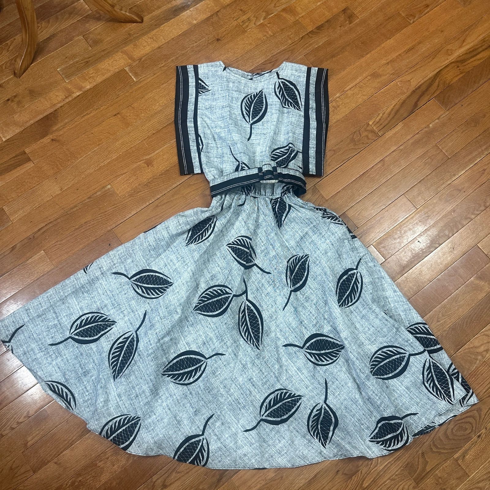 Vintage Vintage Choon Gray Leaf Print Dress Full Circle Boho Midi XS Size XS / US 0-2 / IT 36-38 - 8 Thumbnail