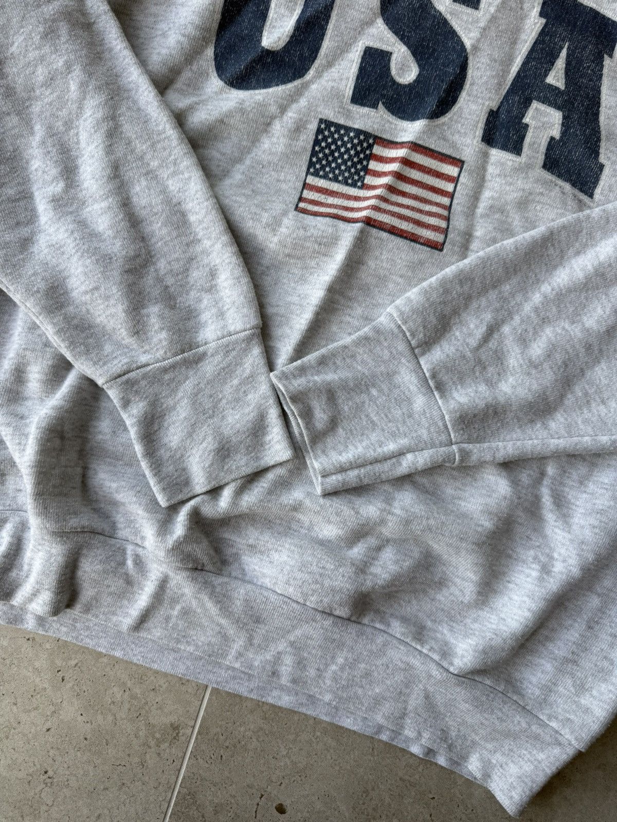 Vintage Vintage USA Big Logo Delta Sweater Size M Size US M / EU 48-50 / 2 - 4 Thumbnail