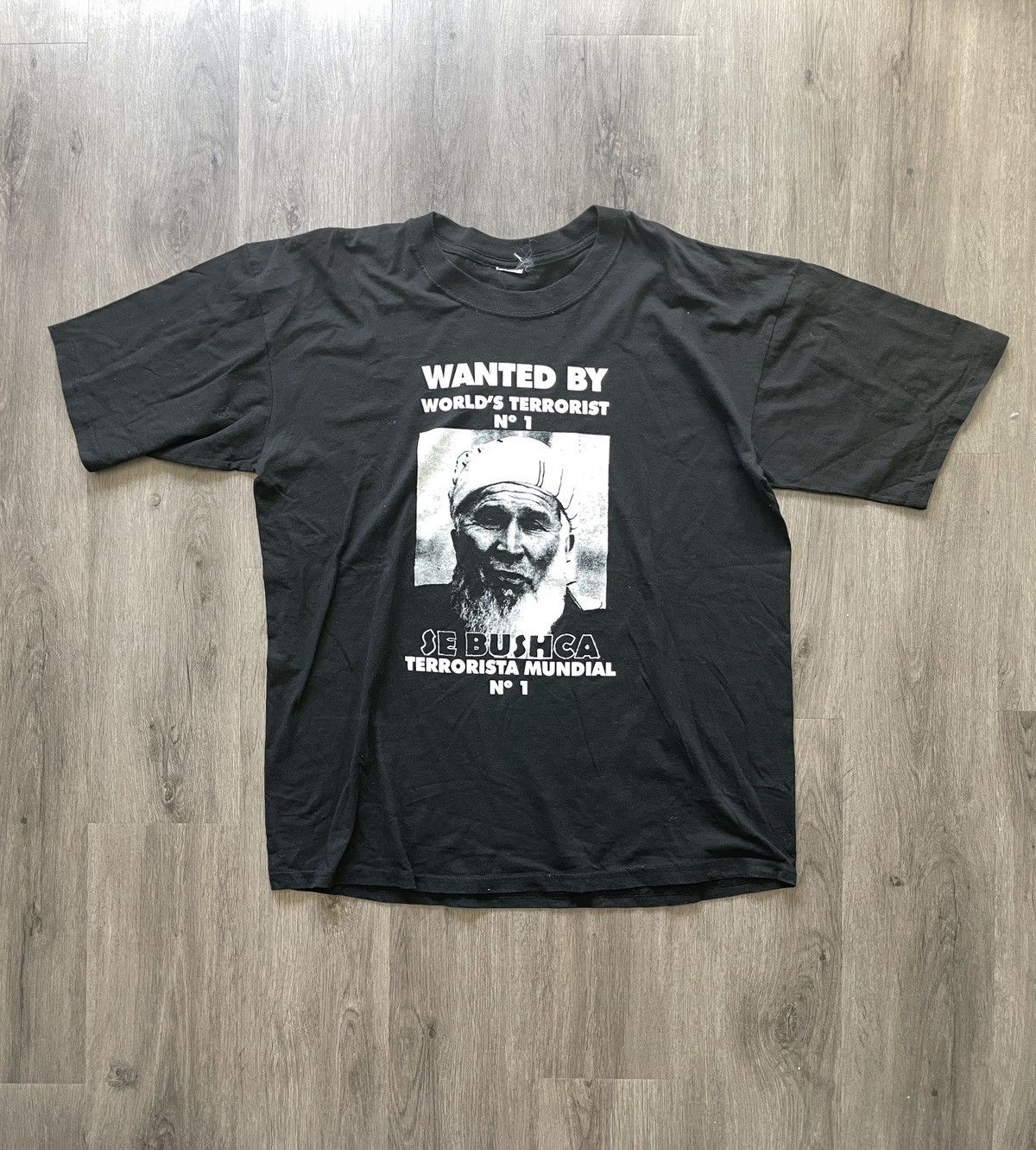 Vintage Y2K Wanted by World’s Terrorist “Se Bushca” T-Shirt (No Sz.) Size US XXL / EU 58 / 5 - 1 Thumbnail