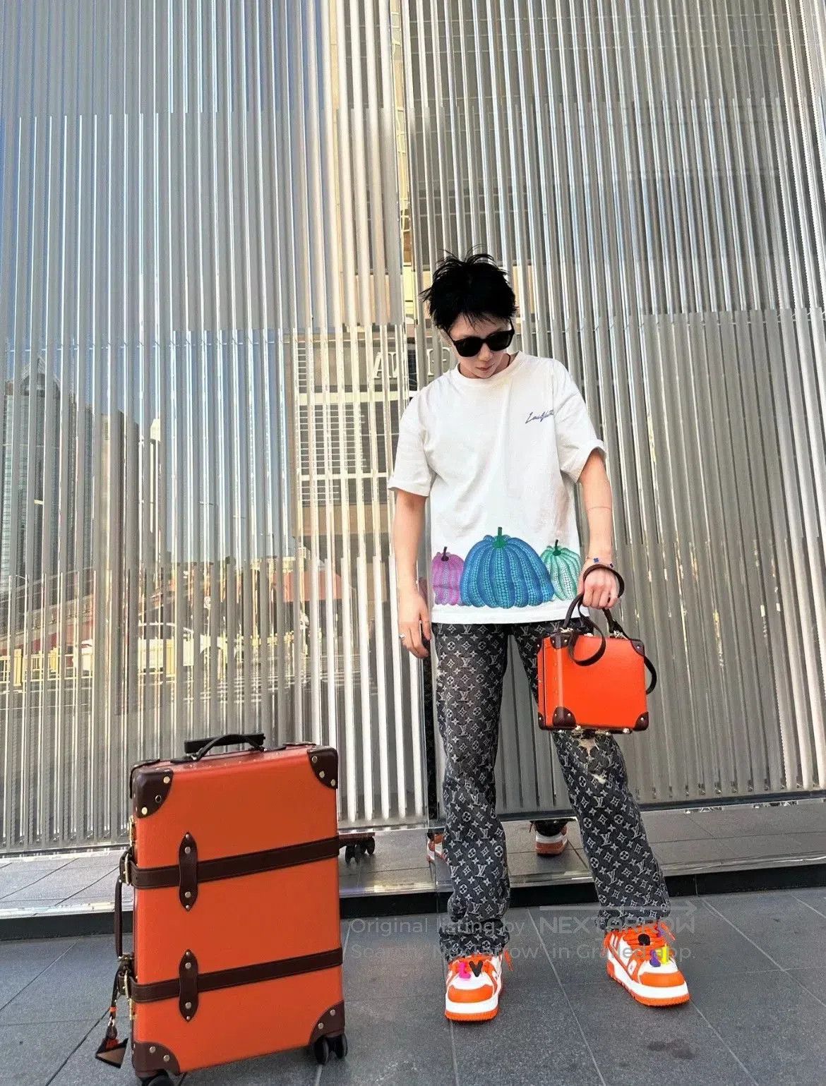 Louis Vuitton LV x Yayoi Kusama SS23 Logo Pumpkin T. Size US M / EU 48-50 / 2 - 5 Thumbnail