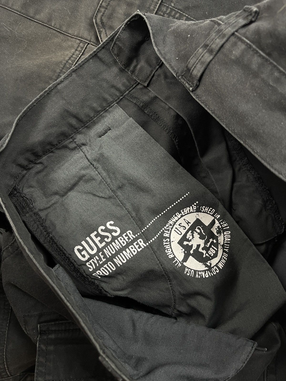 Guess × Vintage Guess USA vintage black faded utility cargo wide pants Size US 36 / EU 52 - 14 Thumbnail