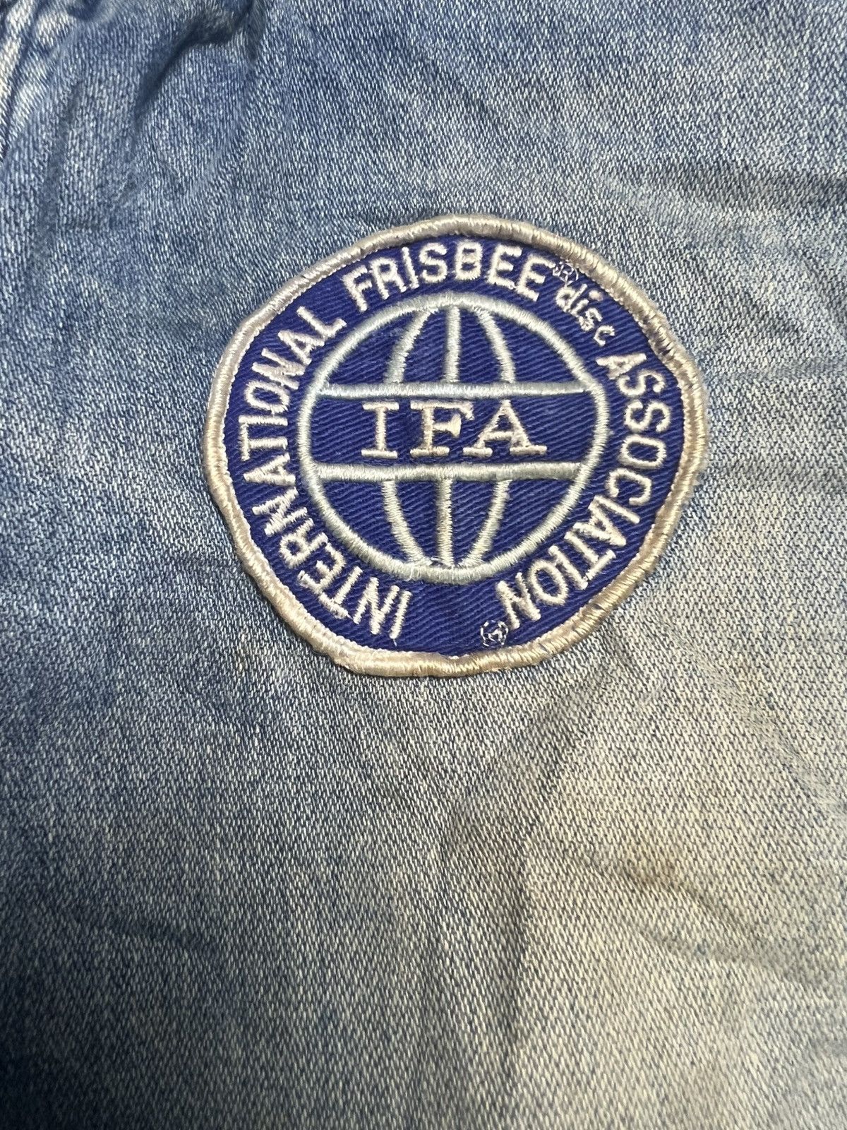 Wrangler Wrangler VTG70s Distressed Denim IFA Frisbee Promo Patch(47) Size US 29 - 7 Thumbnail