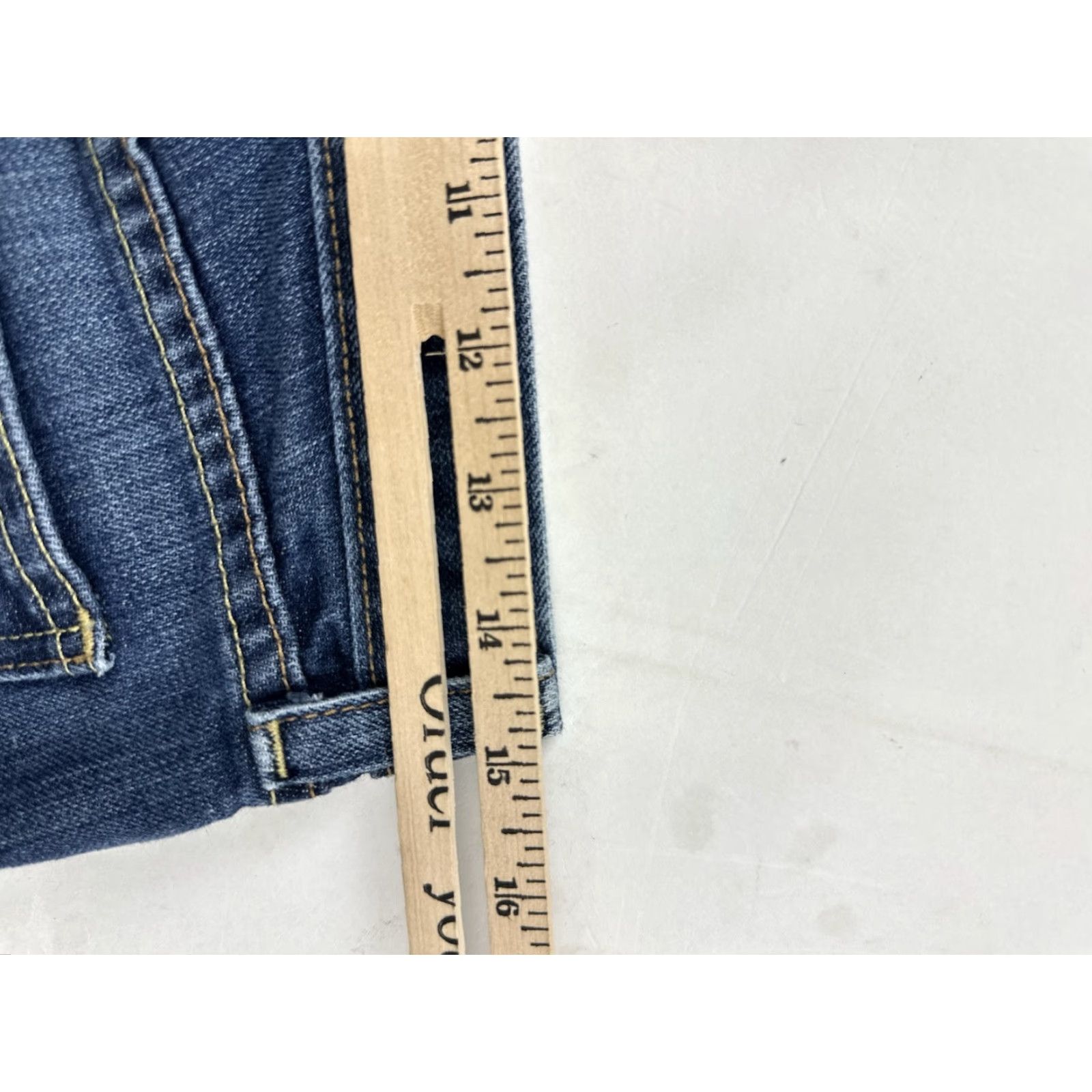 Gap Gap Jeans Women’s 6 Low Rise Boot Cut Faded Blue Denim Slim Pockets // Size 28" / US 6 / IT 42 - 7 Thumbnail