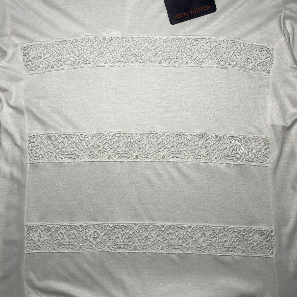 Louis Vuitton Louis Vuitton Vintage Lace Trimmed Long Sleeve Shirt Size M / US 6-8 / IT 42-44 - 2 Thumbnail