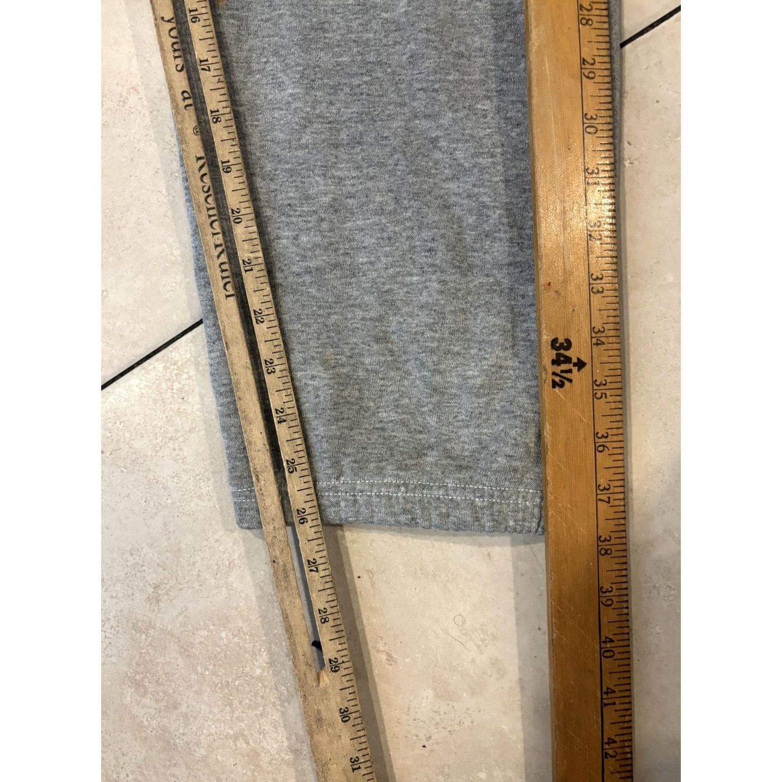 Wilson Wilson Pants Sweatpants Mens Medium Gray Fleece Elastic Waist Pockets Logo Size US 31 - 6 Thumbnail