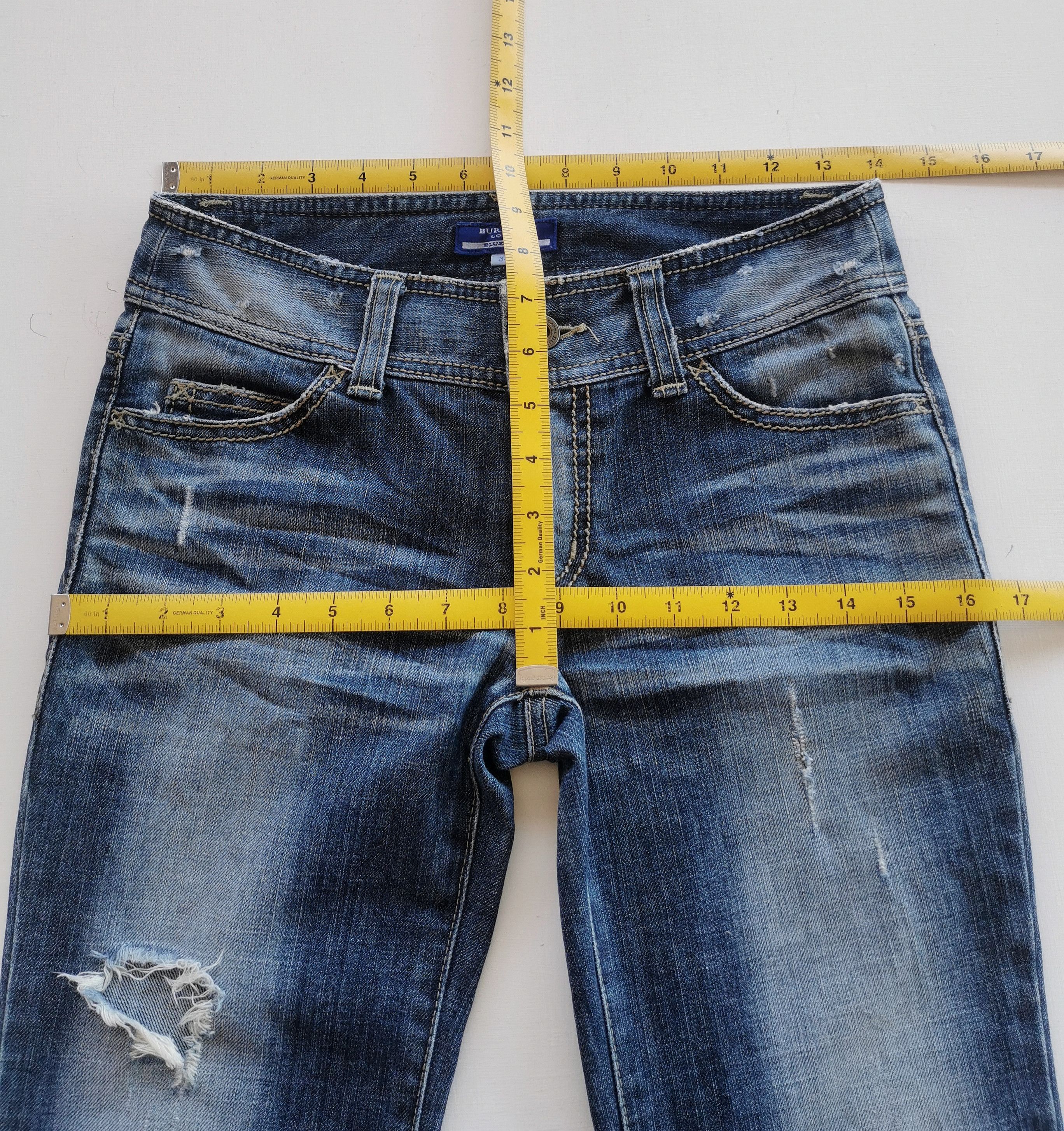 Burberry luxury burberry london blue label flared jeans Size 28" / US 6 / IT 42 - 9 Thumbnail