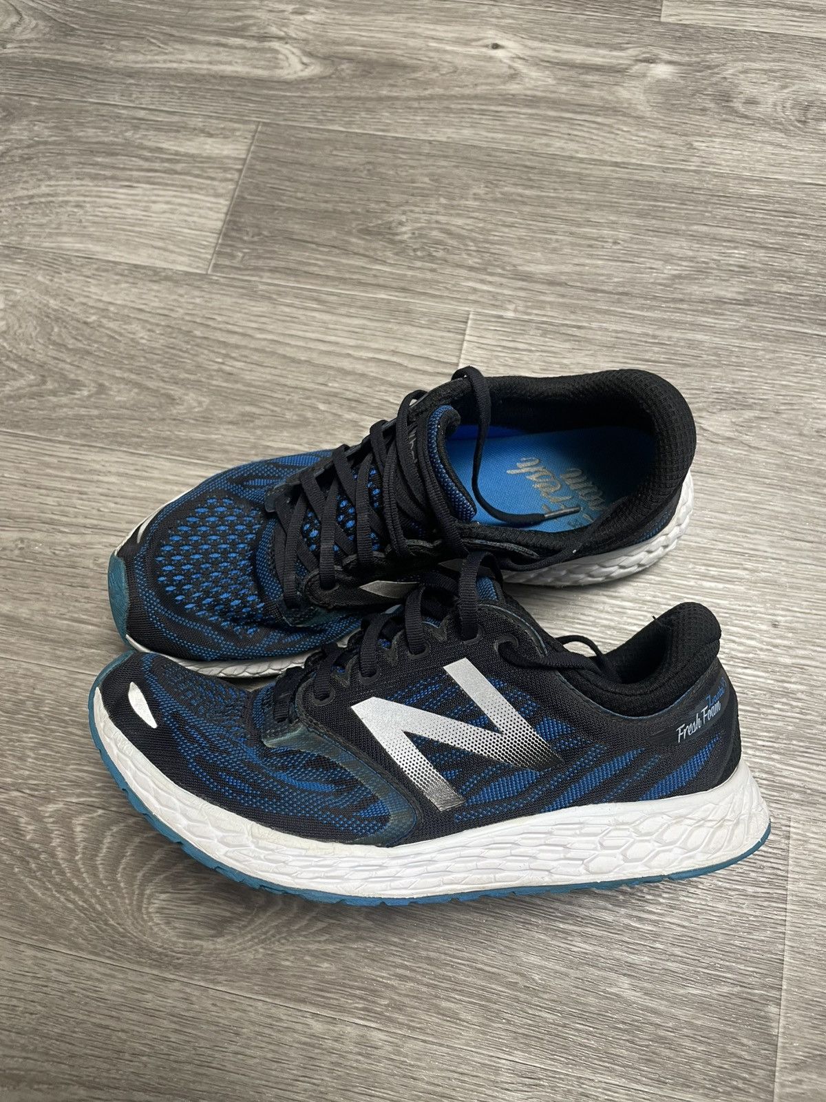 New Balance Vintage New Balance Mens Fresh Foam Zante V3 Running Shoes Size US 11 / EU 44 - 1 Thumbnail