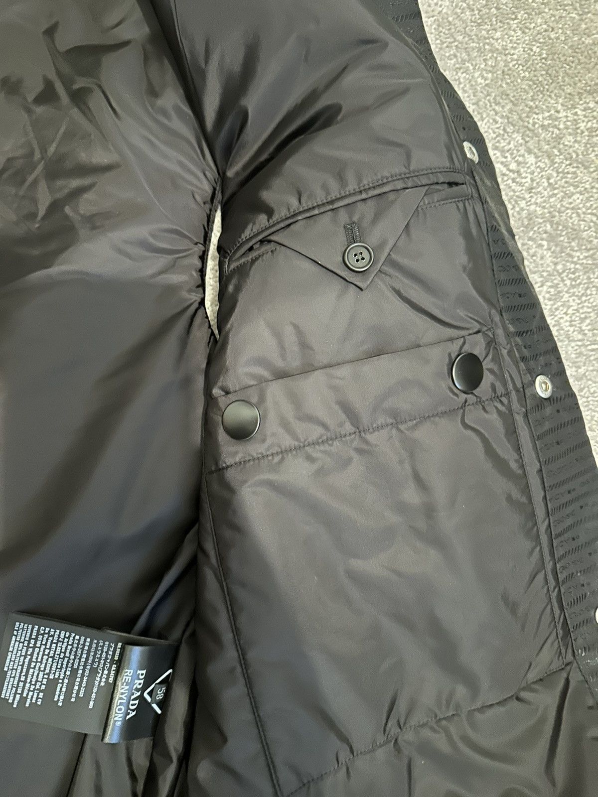 Prada Prada Black Padded Re-Nylon Vest Size US XXL / EU 58 / 5 - 6 Thumbnail