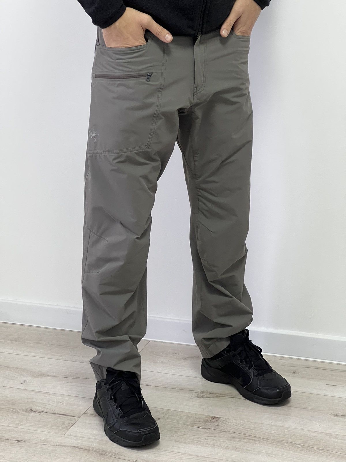 Arc'teryx Arc’Teryx Outdoor Green Nylon Cargo Pants Size US 32 / EU 48 - 1 Thumbnail