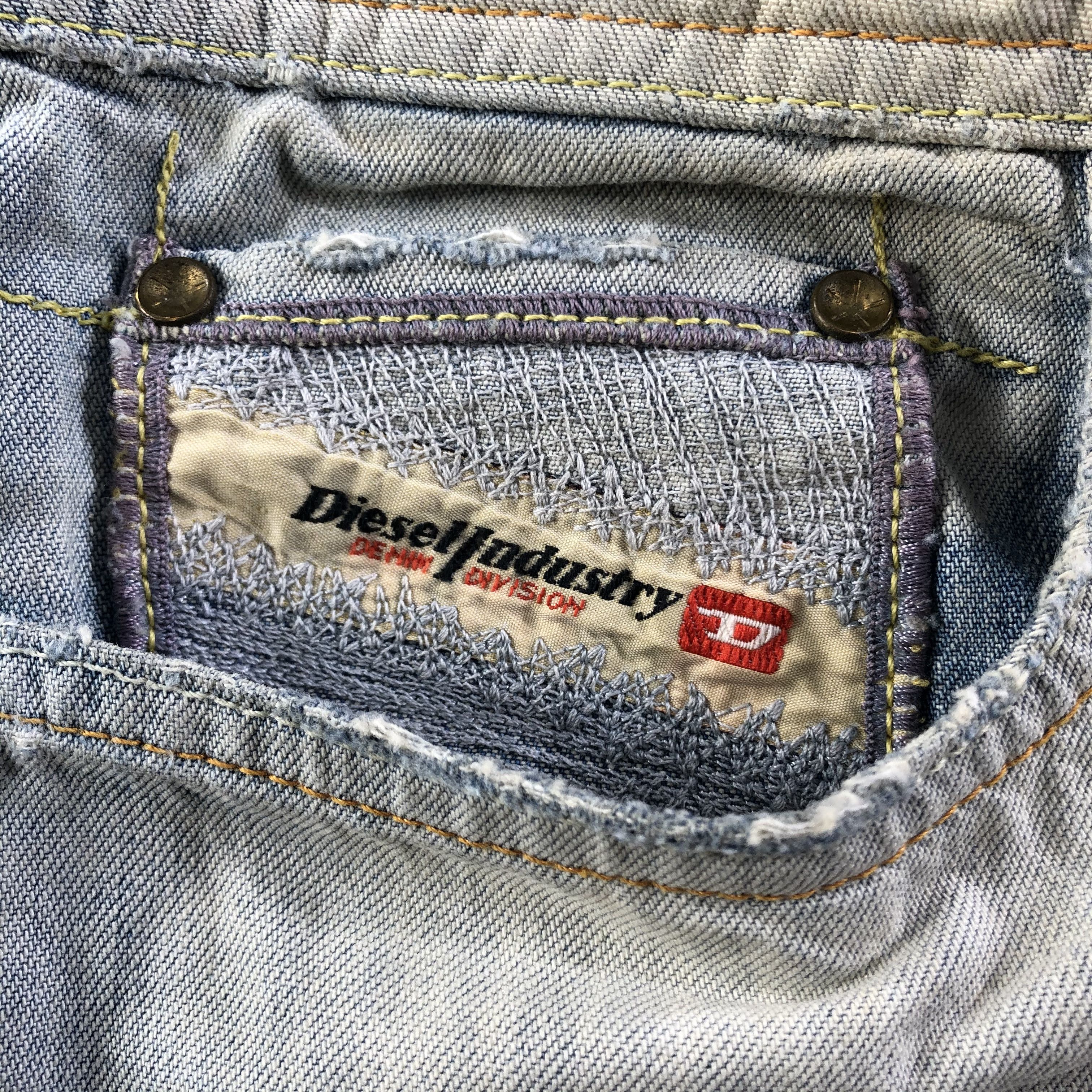 Diesel Diesel Jeans Faded Blue Denim KJ2467 Size US 30 / EU 46 - 8 Thumbnail