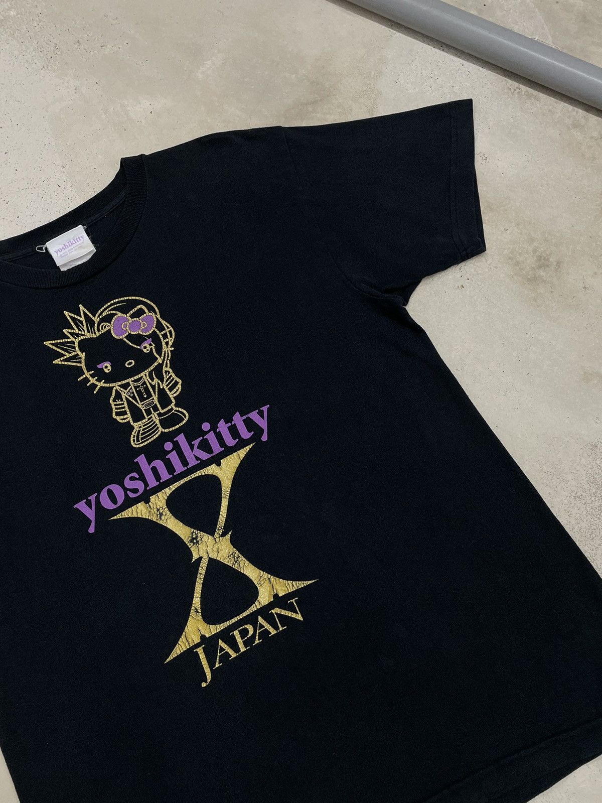 Anime × Band Tees × Japanese Brand Yoshikitty x Japan Sanrio Band Hello Kitty Size US XXS / EU 40 - 4 Thumbnail