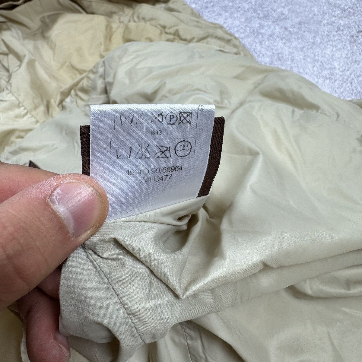 Moncler Vintage Moncler Beige Long Puffer Down Jacket Size 2 / M Size M / US 6-8 / IT 42-44 - 16 Thumbnail