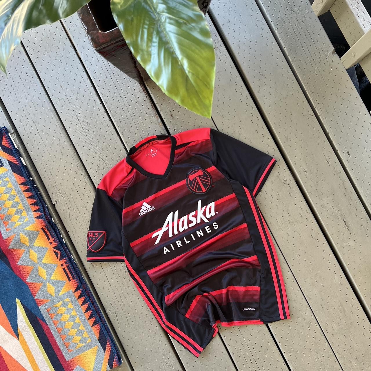 Adidas × Vintage Portland timbers soccer jersey Size US S / EU 44-46 / 1 - 3 Thumbnail