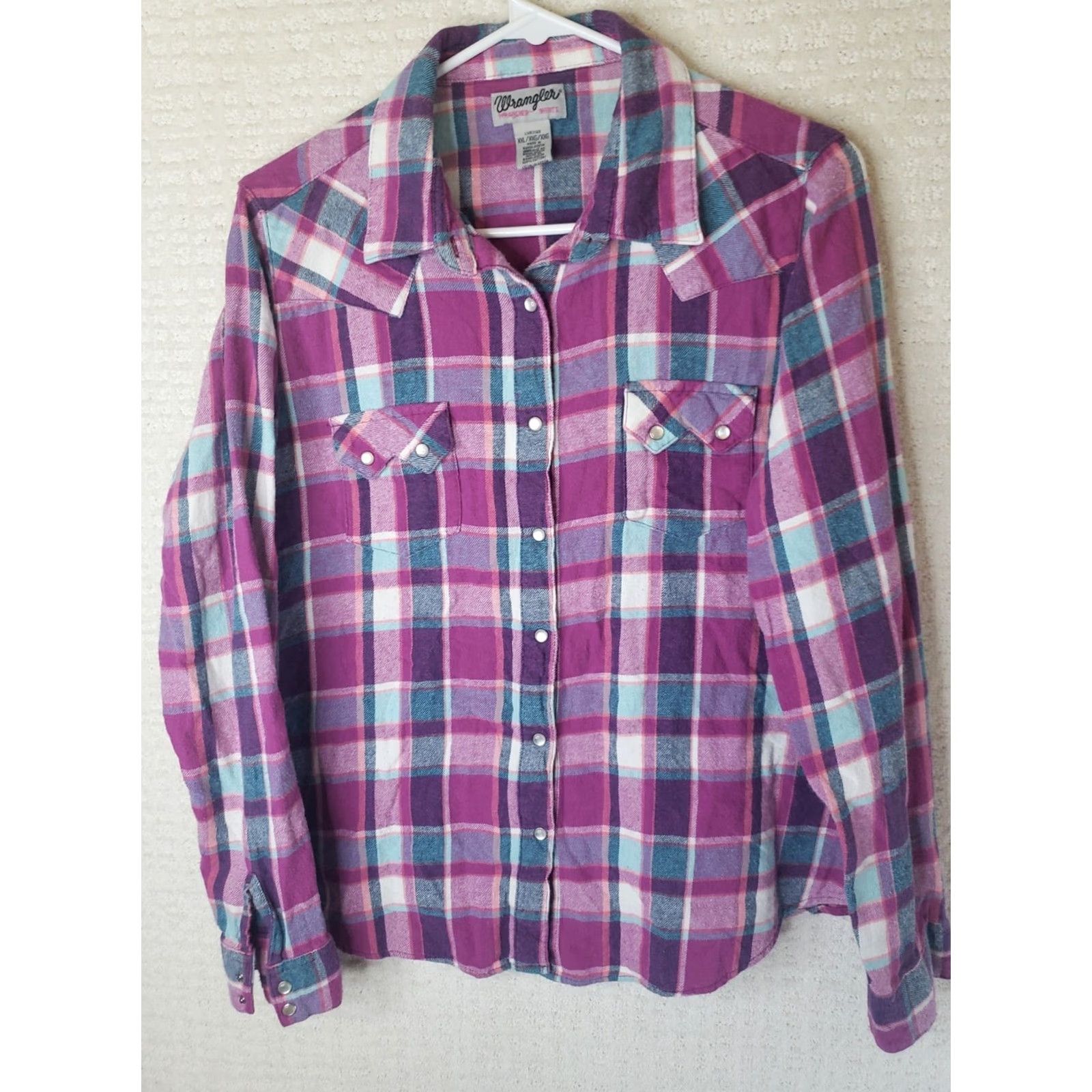Wrangler VINTAGE Wrangler Wrancher Women's XXL Hot Pink Plaid Pearl Snap Western Shirt L/S Size XXL / US 16-18 / IT 52-54 - 2 Thumbnail