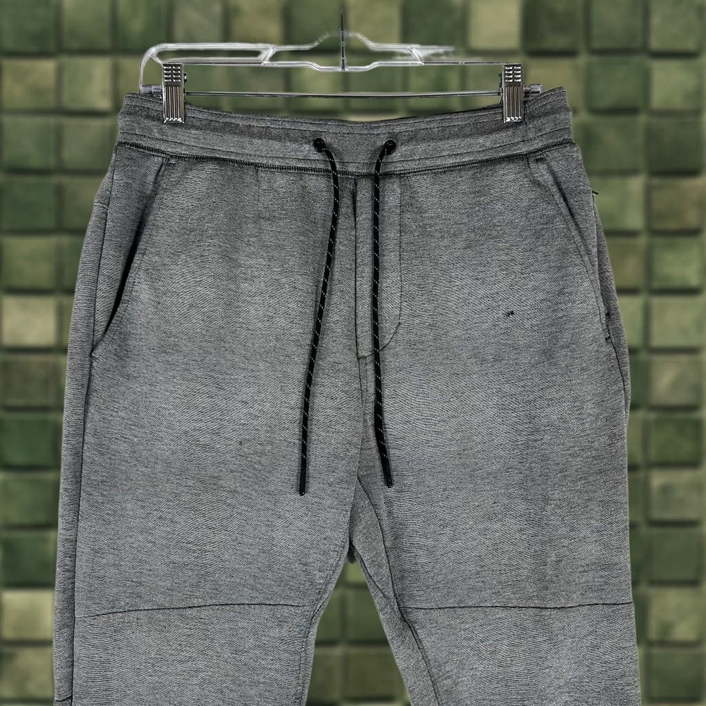 American Eagle Outfitters American Eagle Joggers Mens Small Gray Elastic Waist Drawstring Comfort Sports Size US 29 - 1 Thumbnail