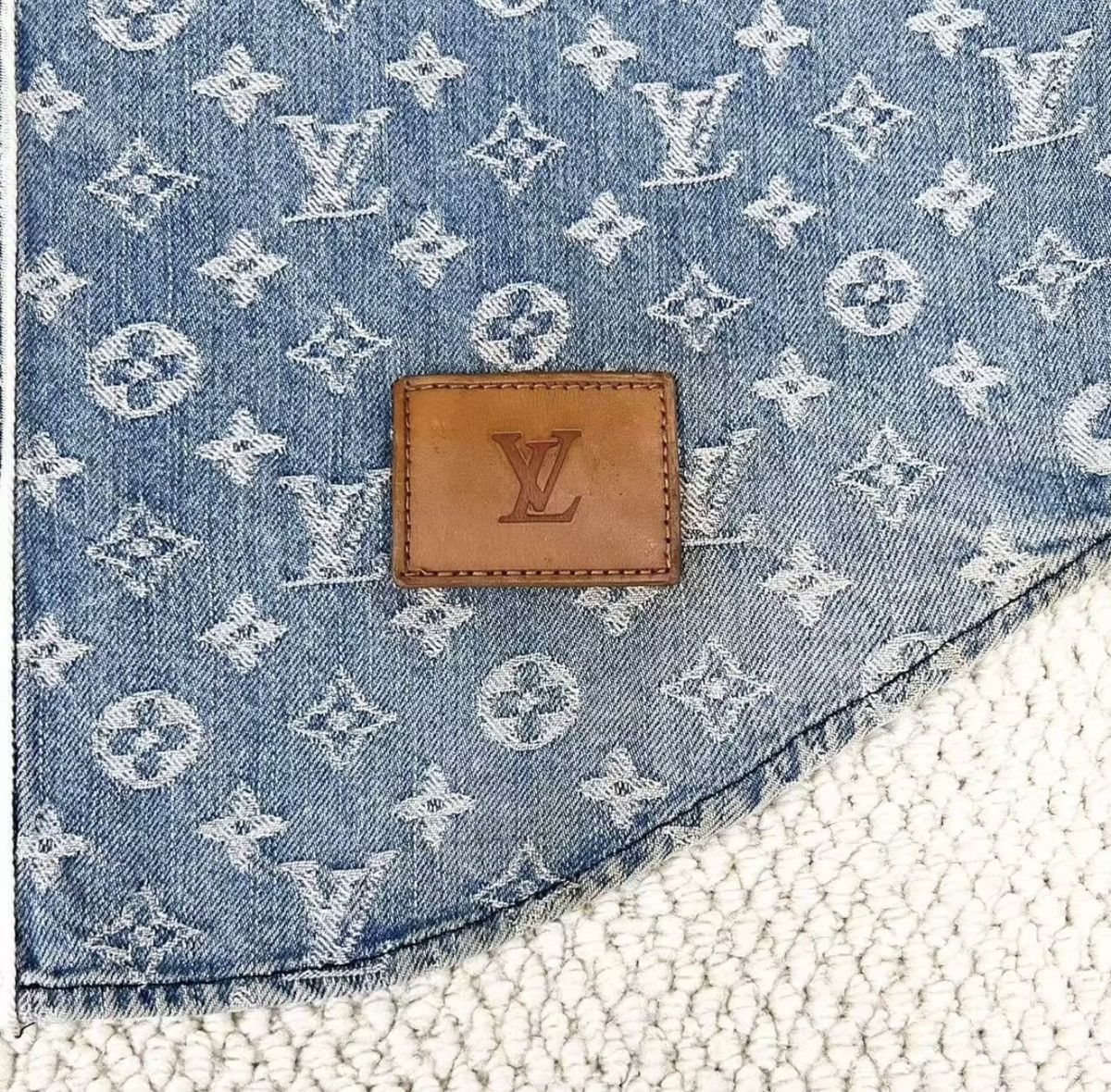 Louis Vuitton × Supreme Supreme lv Louis Vuitton denim baseball Jersey Size US XXS / EU 40 - 4 Thumbnail