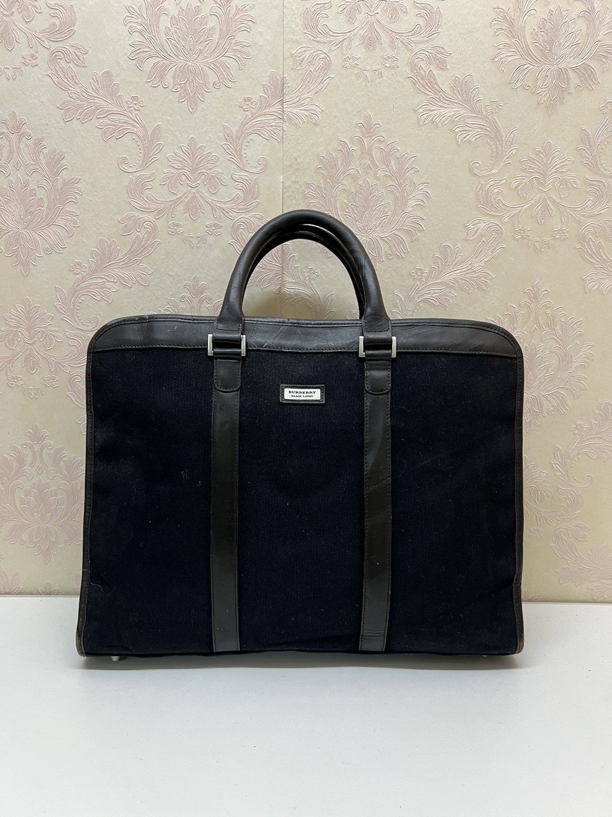 Burberry Vintage Burberry Black Label Office Handle Bag Size ONE SIZE - 2 Thumbnail