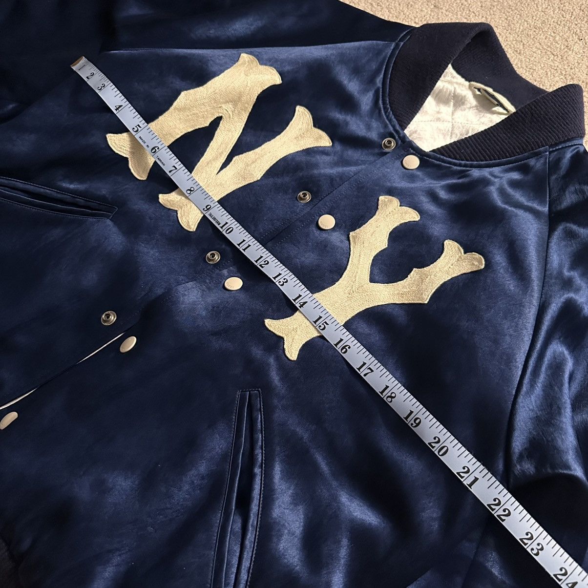 Gucci × Japanese Brand GUCCI New York Yankees Silk Bomber Size US S / EU 44-46 / 1 - 4 Thumbnail