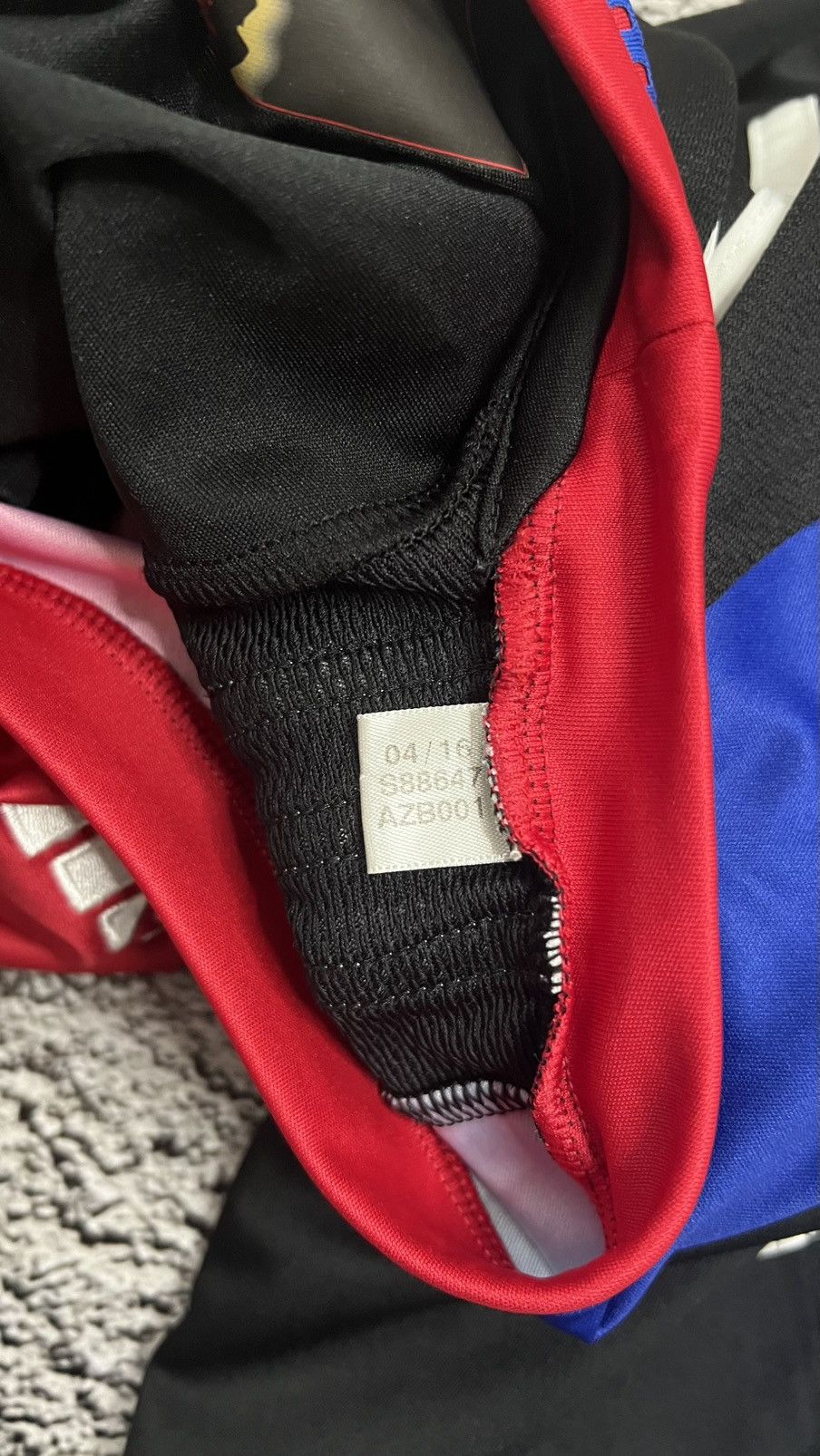 Adidas × Vintage FC Basel Switzerland Birkir Bjarnason adidas vintage jersey Size US M / EU 48-50 / 2 - 9 Thumbnail