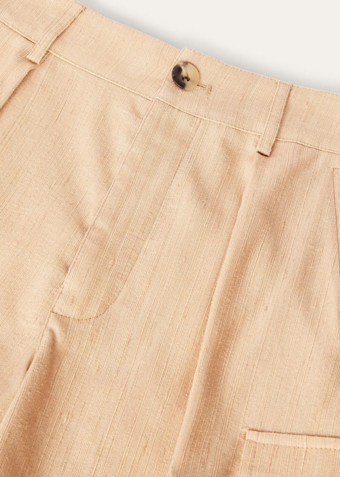 Loro Piana o1srvl11e0725 FAN8189 Linen Bermuda Short in Beige Size 27" / US 4 / IT 40 - 3 Thumbnail