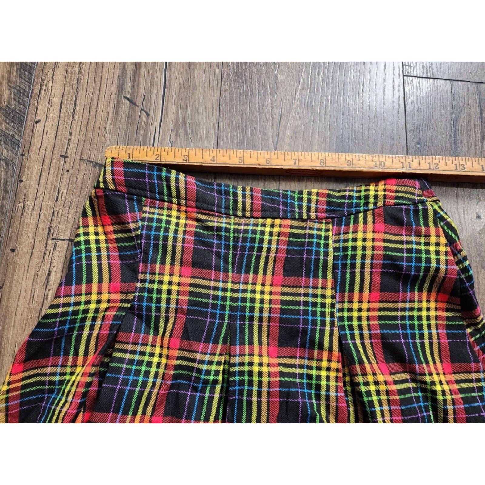 Hot Topic HOT TOPIC XS Mini Skirt Women RAINBOW Tartan Plaid Grunge Goth Skater Size 26" / US 2 / IT 38 - 2 Thumbnail