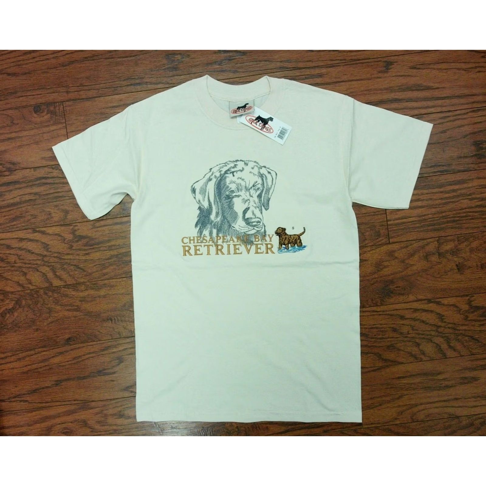 Vintage GR8 Dogs Chesapeake Bay Retriever T-Shirt Men Small Beige Cotton Embroidered Crew Neck" Size US S / EU 44-46 / 1 - 2 Thumbnail