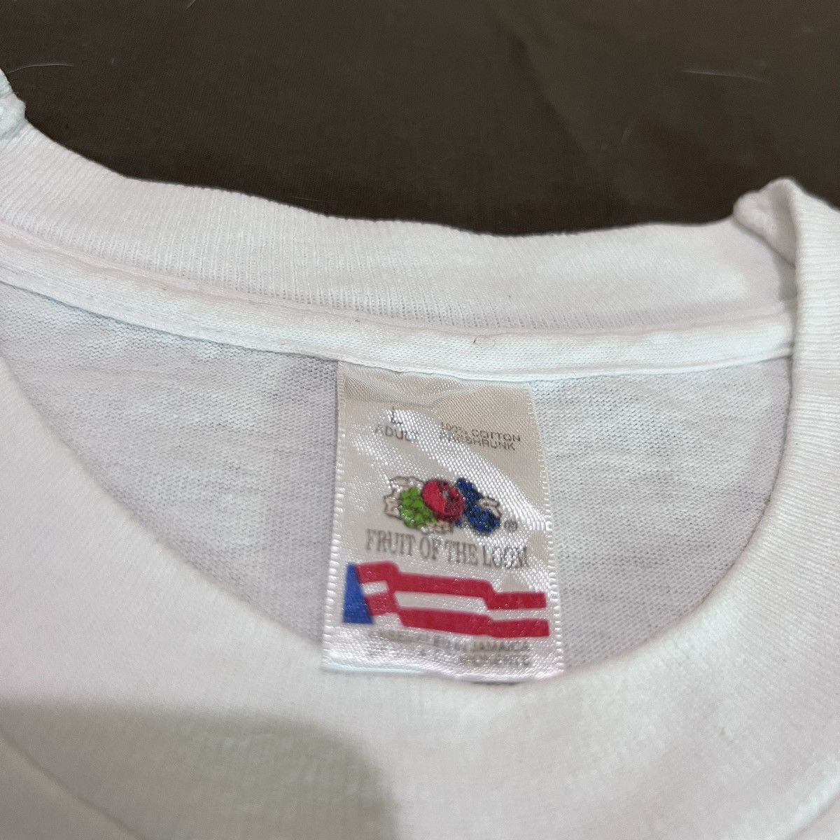 Vintage Vintage 90s GROOVABLE GLOBE LONG BEACH Promo Tee Size US L / EU 52-54 / 3 - 4 Thumbnail