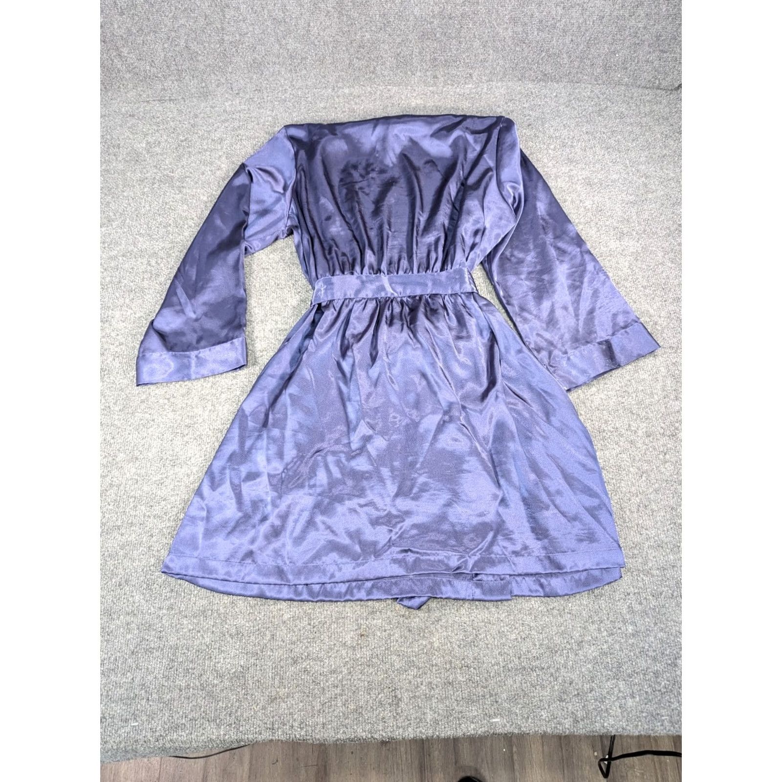 Vintage VINTAGE MORGAN TAYLOR INTIMATES Satin Gown Robe Purple Size L Belt Womens Size ONE SIZE - 5 Thumbnail