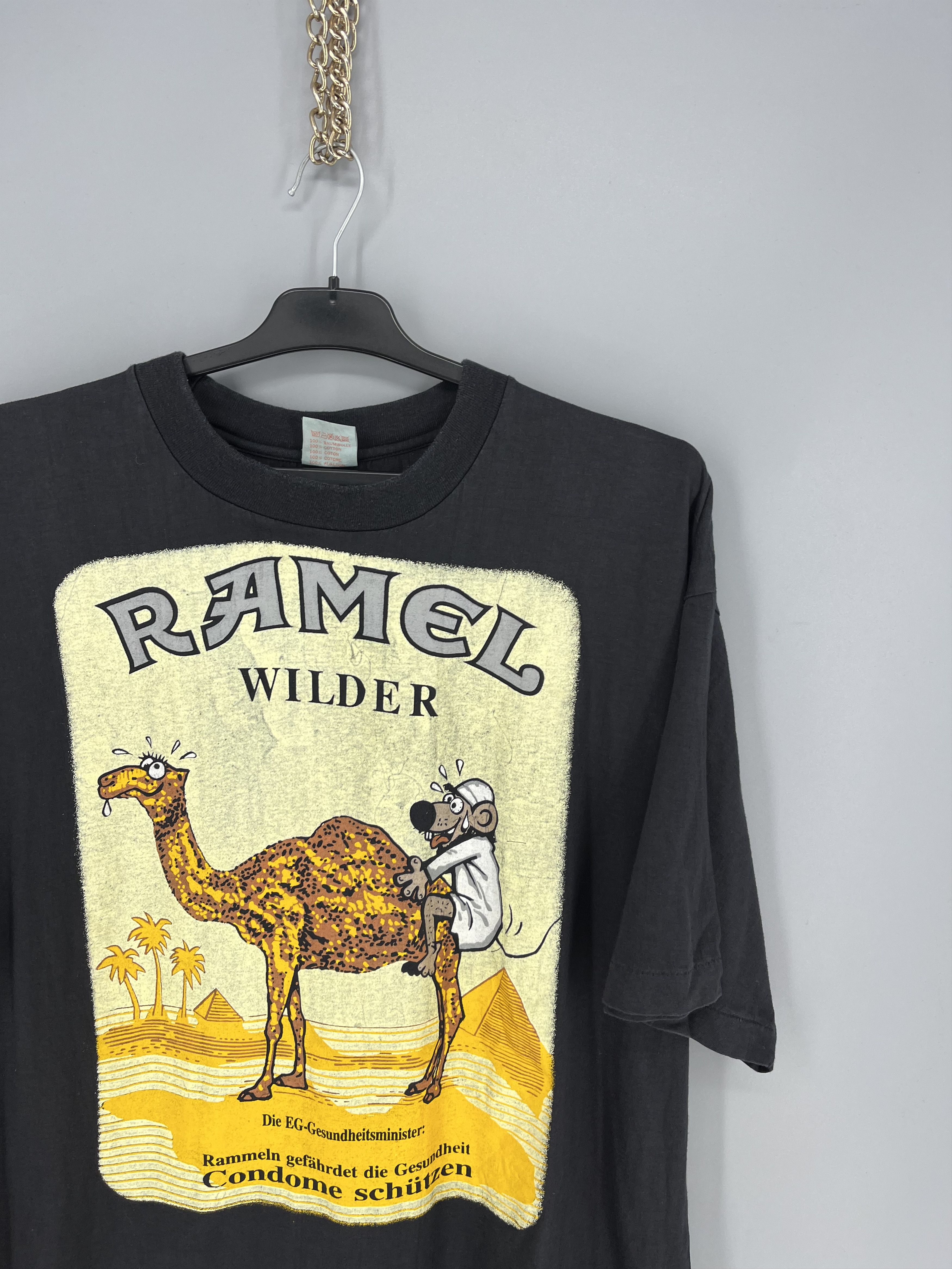 Camel Camel Ramel PornStar Crazy Vintage T-Shirt Size XXL Size US XXL / EU 58 / 5 - 5 Thumbnail