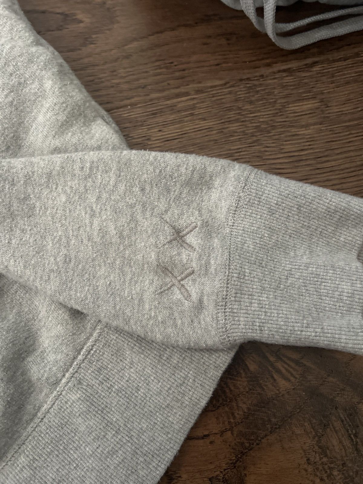 Cartoon Network sweatshirt kaws sesame street Size US S / EU 44-46 / 1 - 5 Thumbnail
