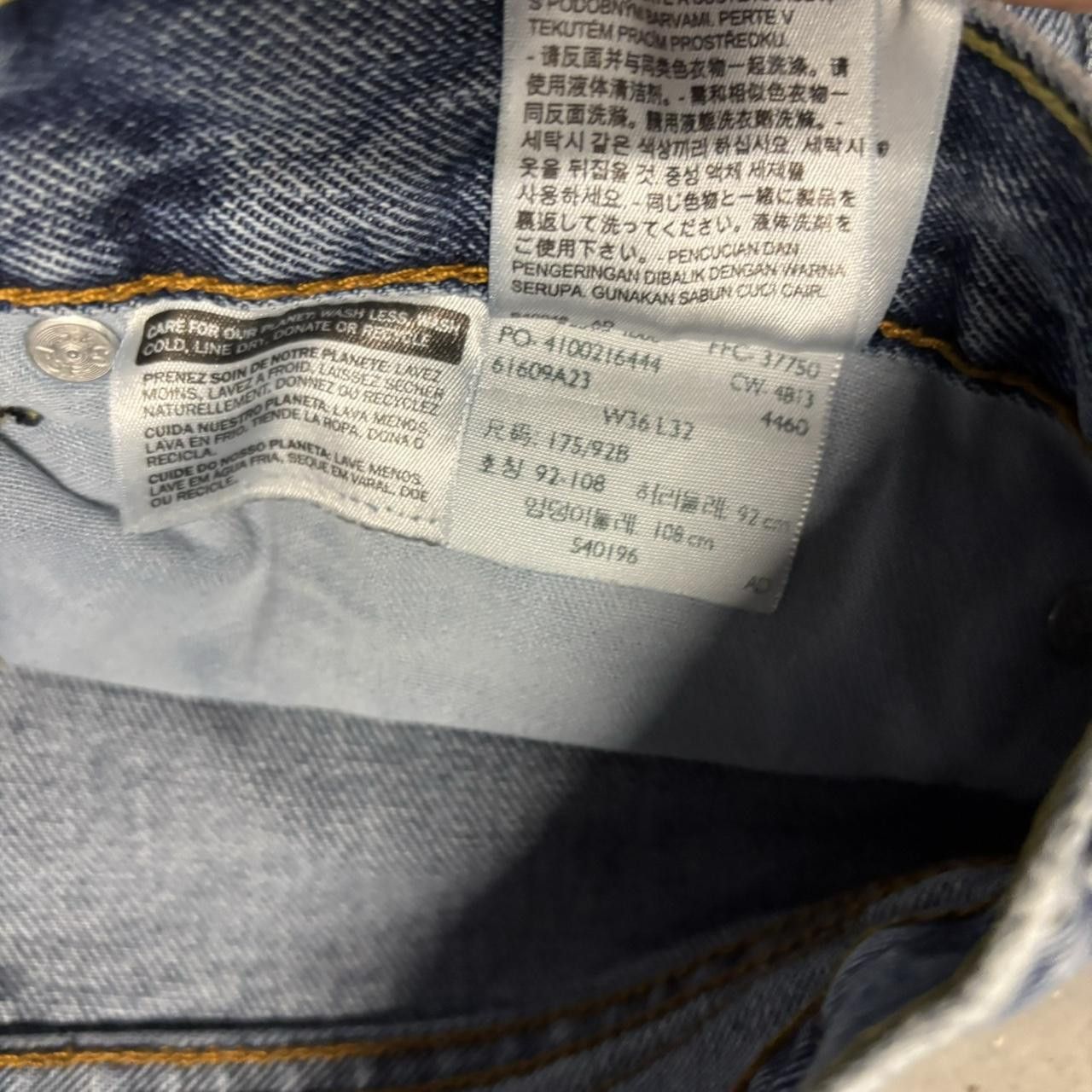 Levi's × Vintage Crazy Vintage Y2K/2000s Grunge Medium Wash Levi’s Denim Jeans! Size US 36 / EU 52 - 8 Thumbnail