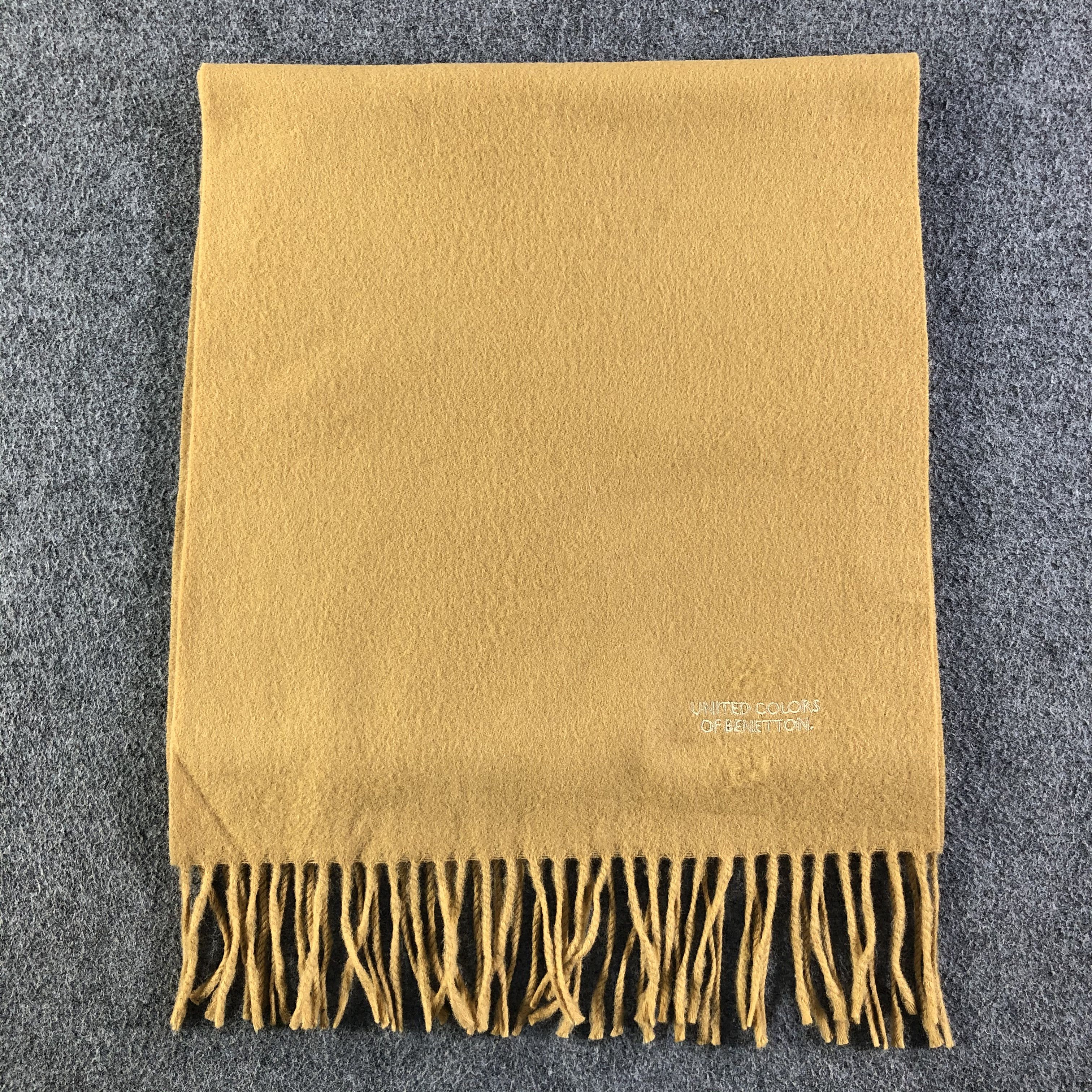 United Colors Of Benetton United Colors Of Benetton Scarf / Muffler / Neckwear Size ONE SIZE - 4 Thumbnail