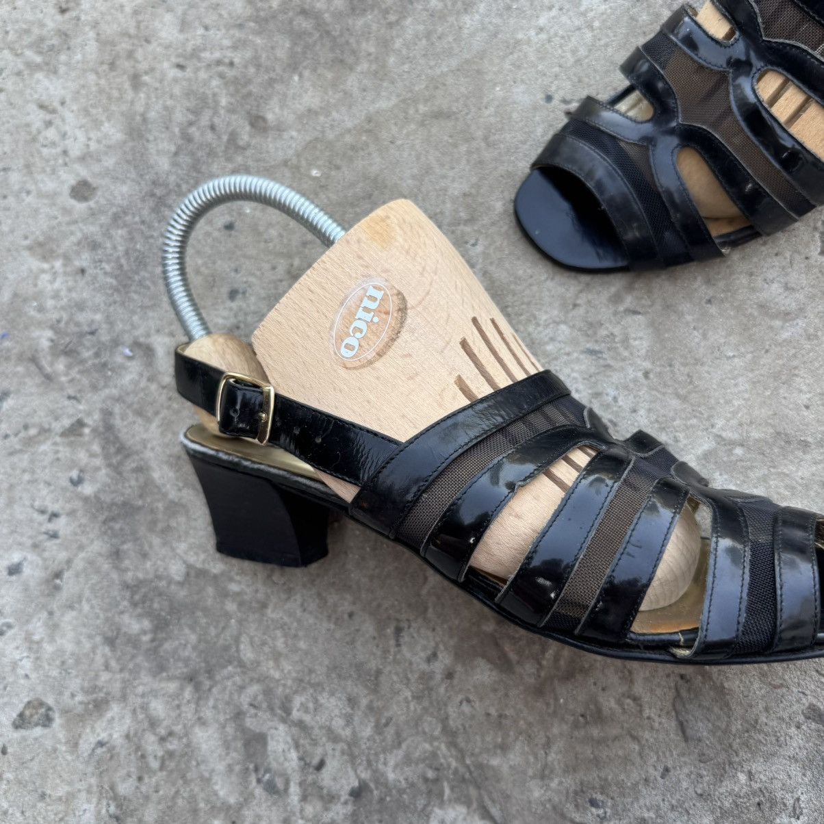 Bally Luxury Bally Sandals Women’s Size 38 Y2K 00s USA Size US 8 / IT 38 - 3 Thumbnail