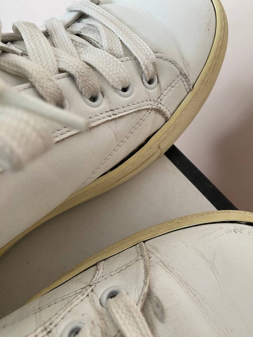 John Galliano John Galliano low top sneakers leather white casual Size US 11 / EU 44 - 5 Thumbnail