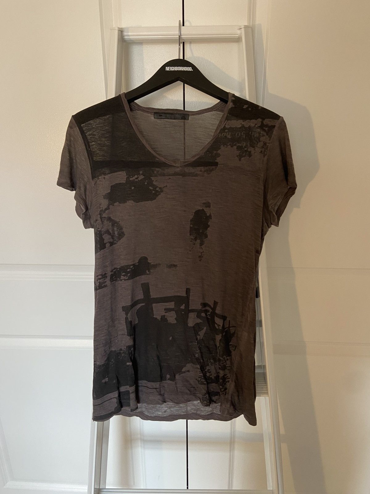 SS11 Cross Tee