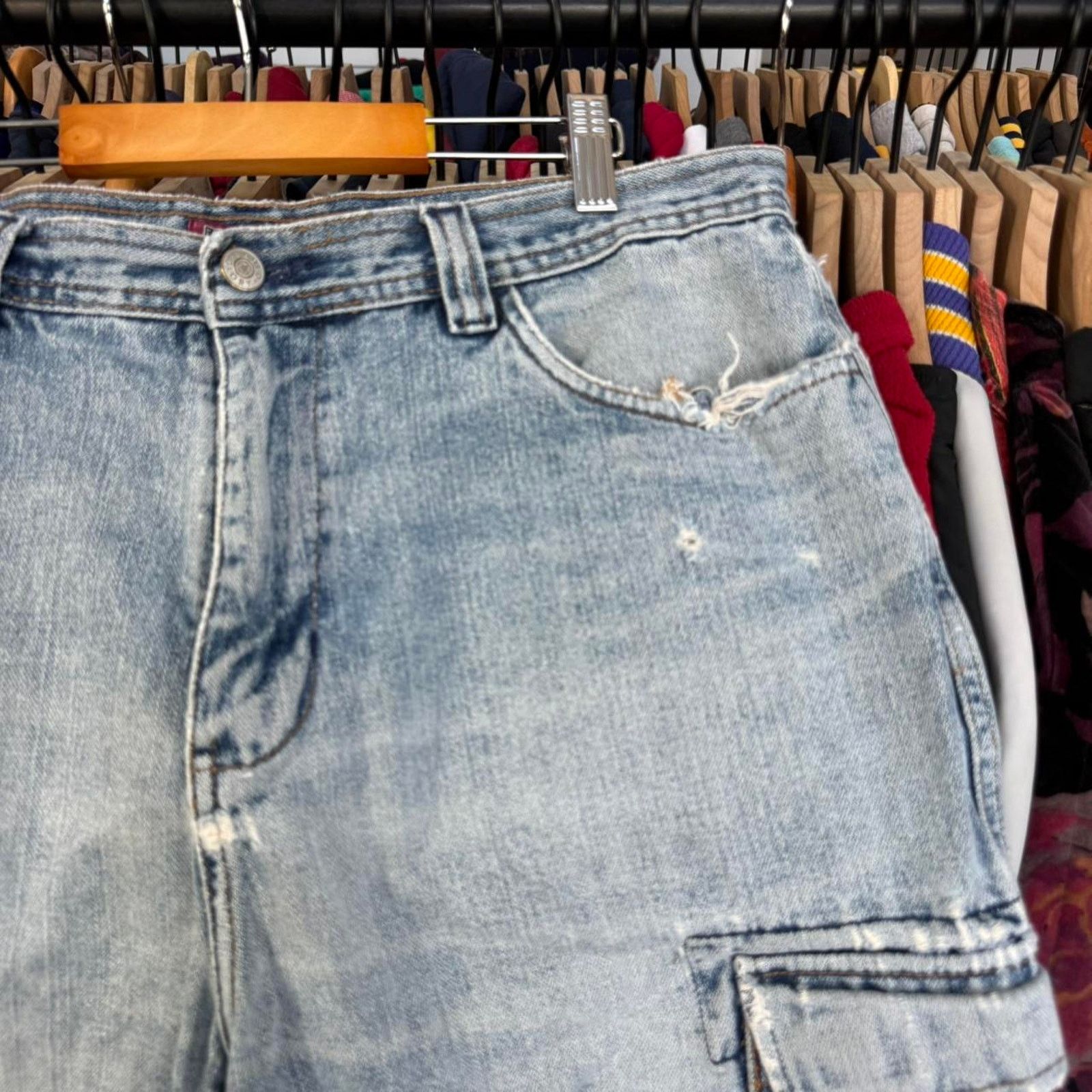 Faded Glory Vintage Distressed Faded Glory Cargo Denim Shorts Faded Size US 35 - 3 Thumbnail