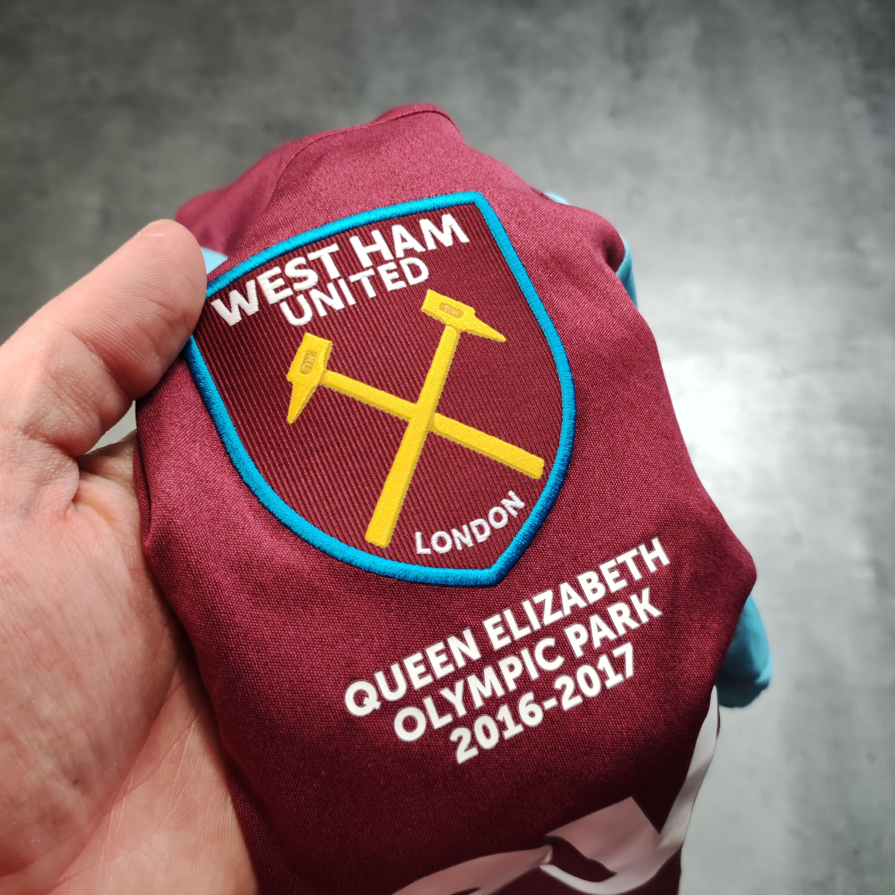 Other West Ham United x Umbro Football 2016/17 Home Jersey Size US L / EU 52-54 / 3 - 6 Thumbnail