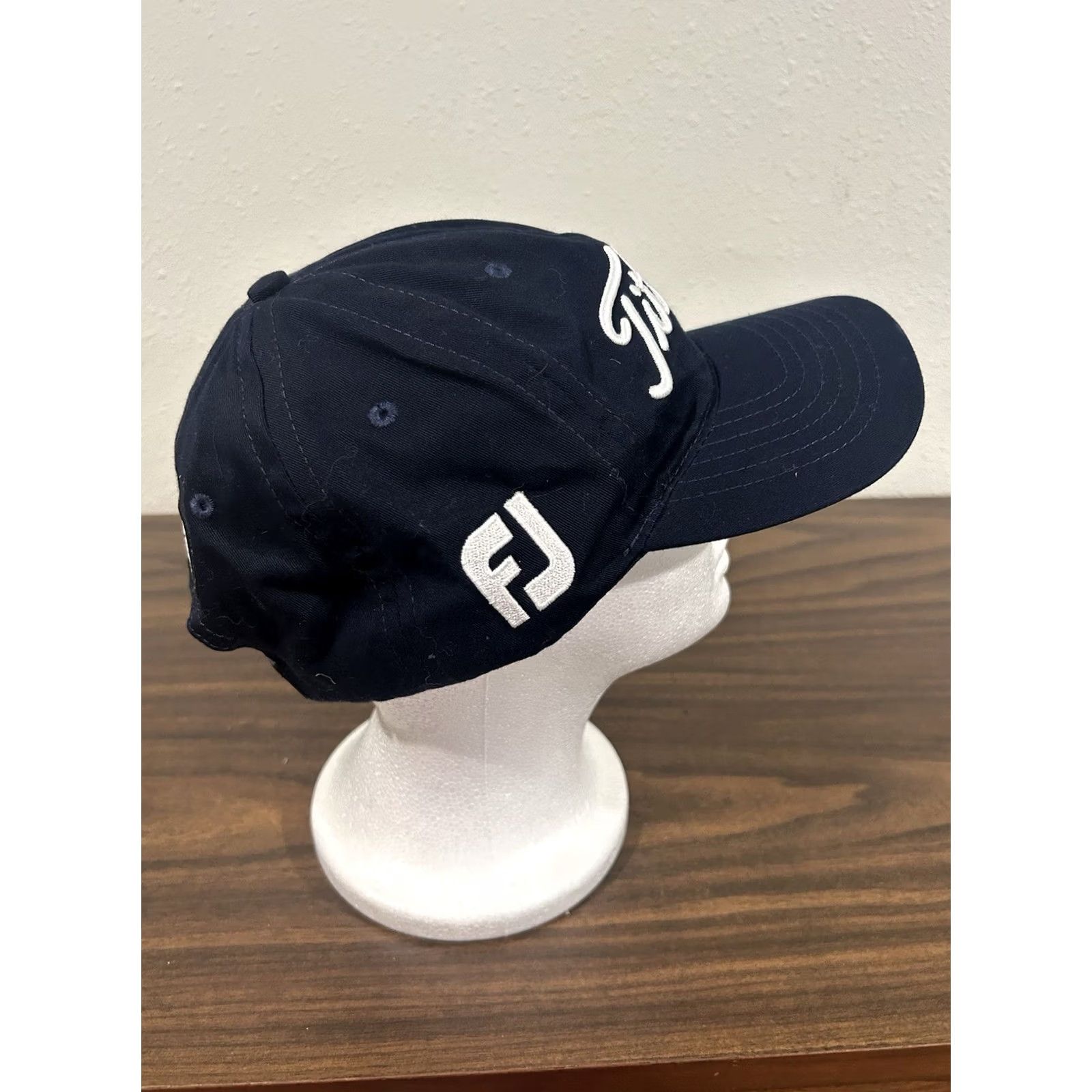 Titleist Titleist Golf Hat Cap Navy Adjustable Strapback Embroidered Logo Men One Size Blue Size ONE SIZE - 6 Thumbnail