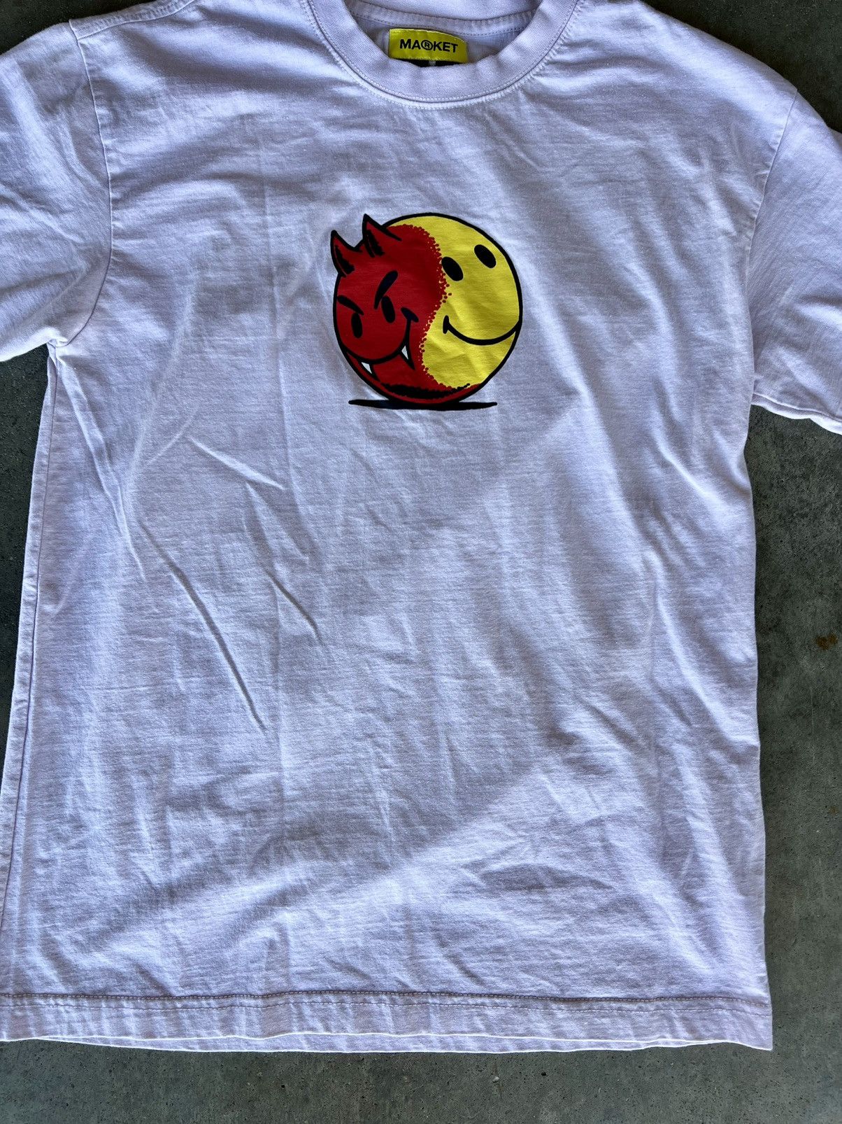 Market Light Pink Y2K Market T-Shirt. Size US M / EU 48-50 / 2 - 2 Thumbnail