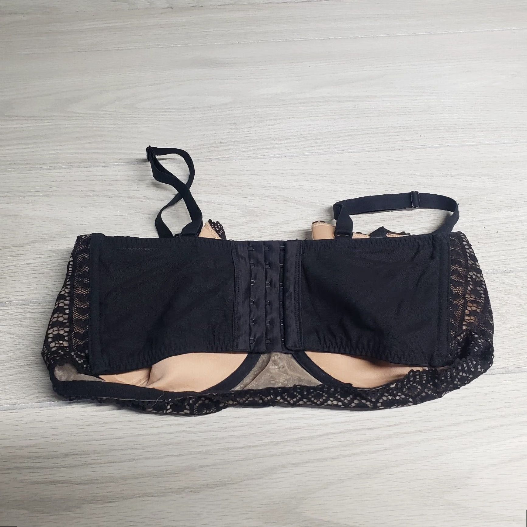 Vintage ADORE ME Bra 36C Black Lined Plunge Wireless Pull Up Shirt? Size ONE SIZE - 3 Thumbnail