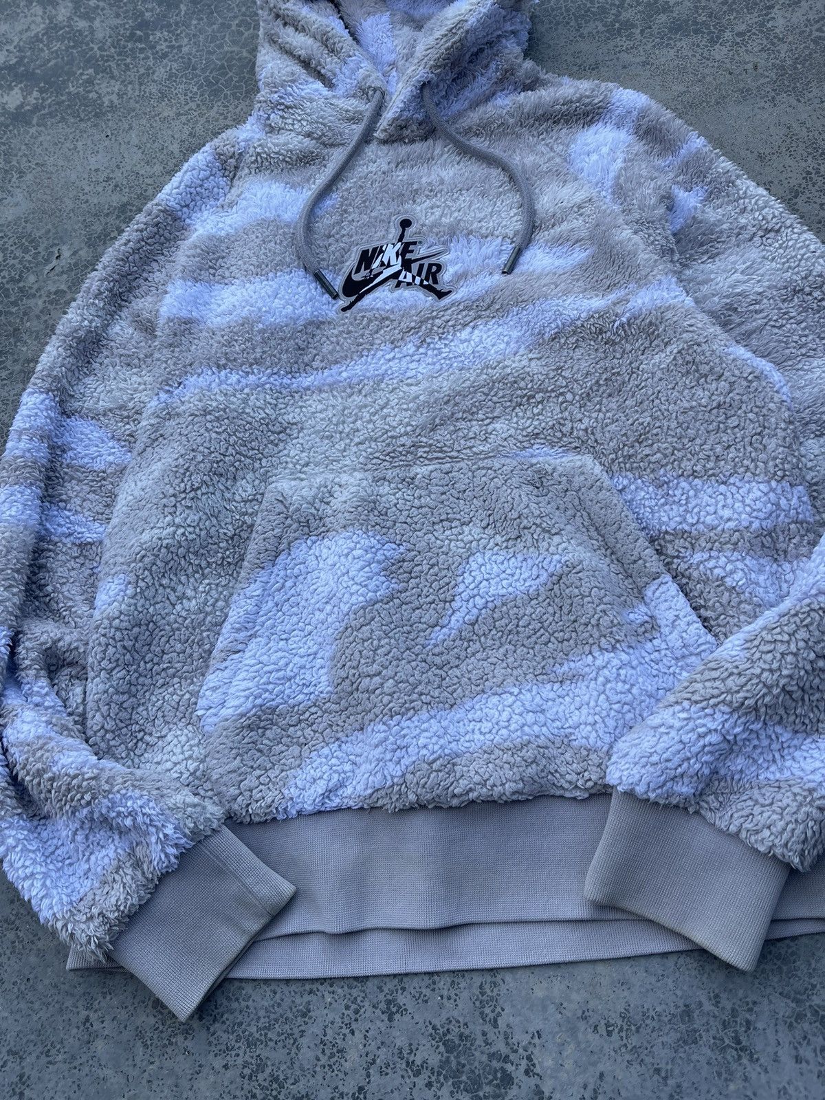 Nike Nike Air Jump Man Jordan Camo Sherpa Fleece Hoodies Size US M / EU 48-50 / 2 - 6 Thumbnail