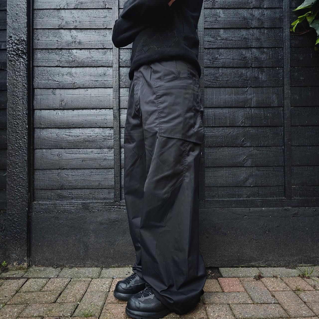 Other Black Cargo Wide Leg Parachute Pants Size US 32 / EU 48 - 1 Thumbnail