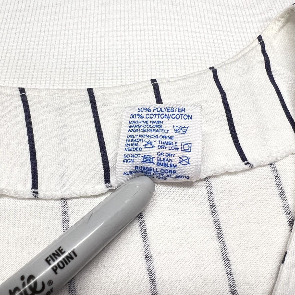 New York Yankees × Vintage VTG Russell Yankees Jersey White Pinstripe Blank Athletic Size US XL / EU 56 / 4 - 7 Thumbnail
