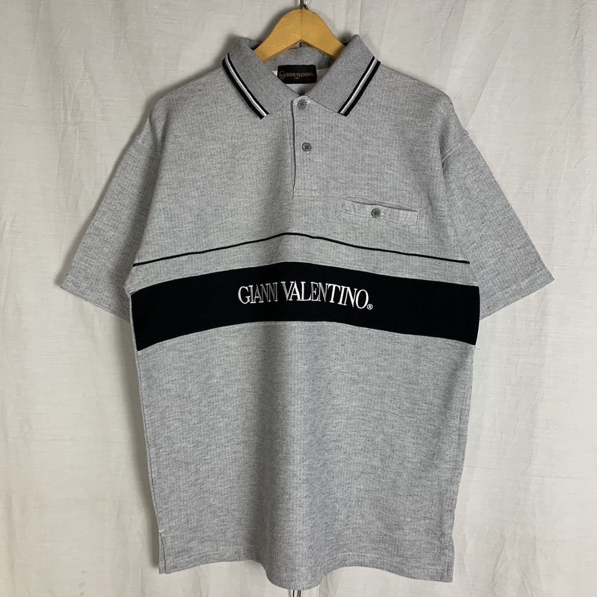 Valentino Vintage Gianni Valentino Polo Shirt Size US L / EU 52-54 / 3 - 1 Thumbnail
