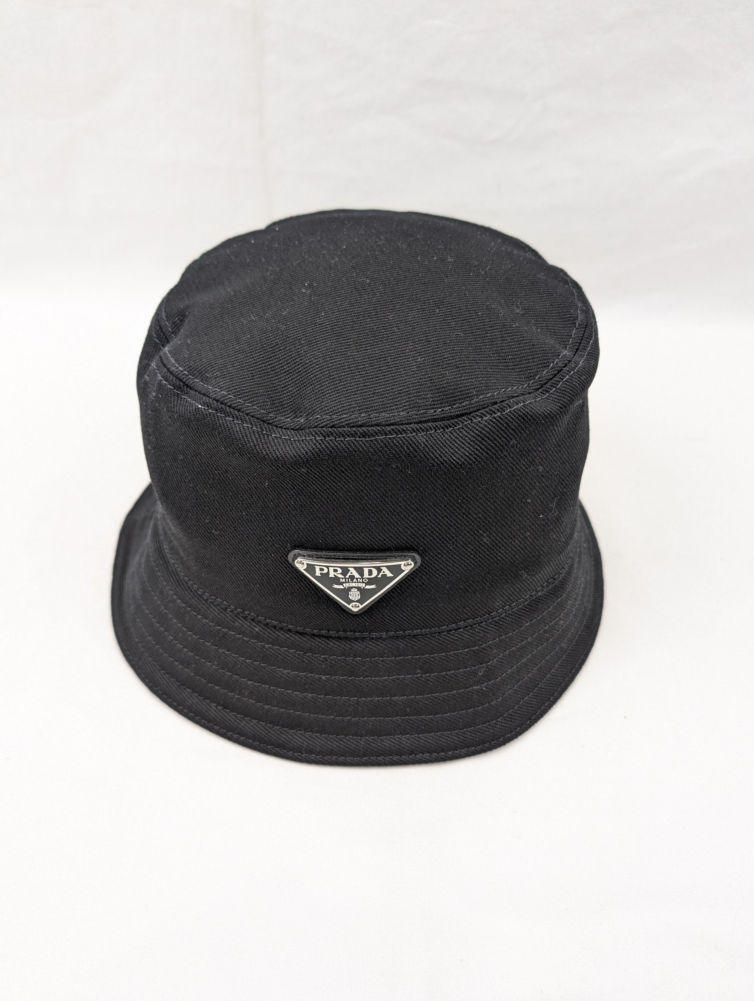 Prada o1rshd1 Size: M / Bucket Hat / Cap in Nero Size ONE SIZE - 3 Thumbnail