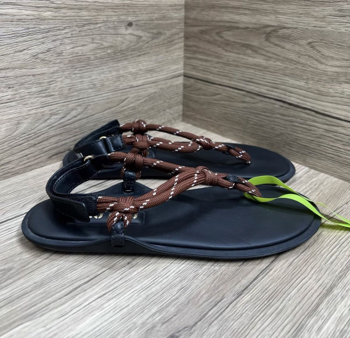 Miu Miu Miu Miu Riviere Brown & Black Thong Sandals J41 Size US 7 / IT 37 - 3 Thumbnail