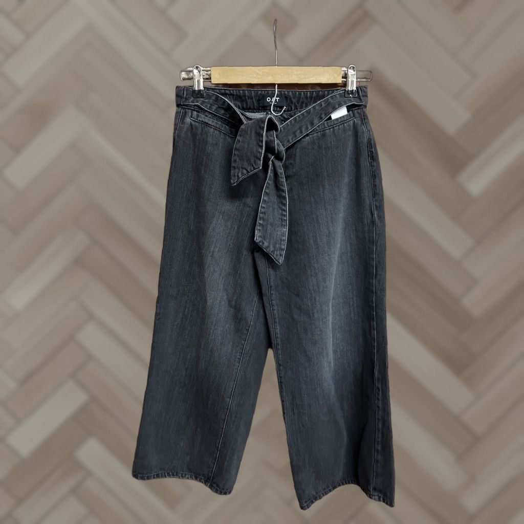 Vintage Oat New York Jeans Cropped Wide-Leg Black Size 26 Women’s Mid-Rise Denim Distressed 26 in Inseam 24 in Size 26" / US 2 / IT 38 - 1 Thumbnail