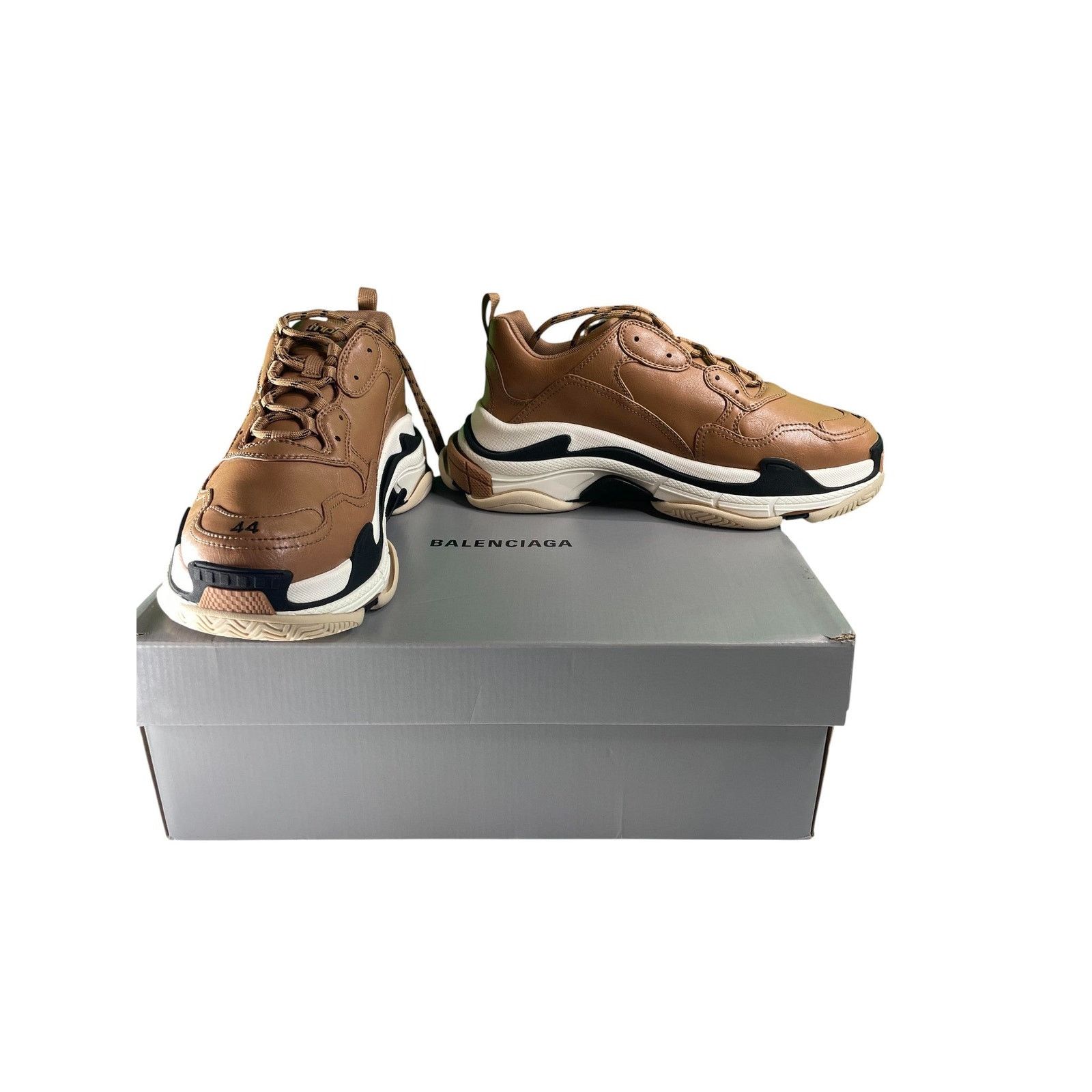 Balenciaga Balenciaga 'Triple S' Sand Brown Size US 11 / EU 44 - 1 Thumbnail