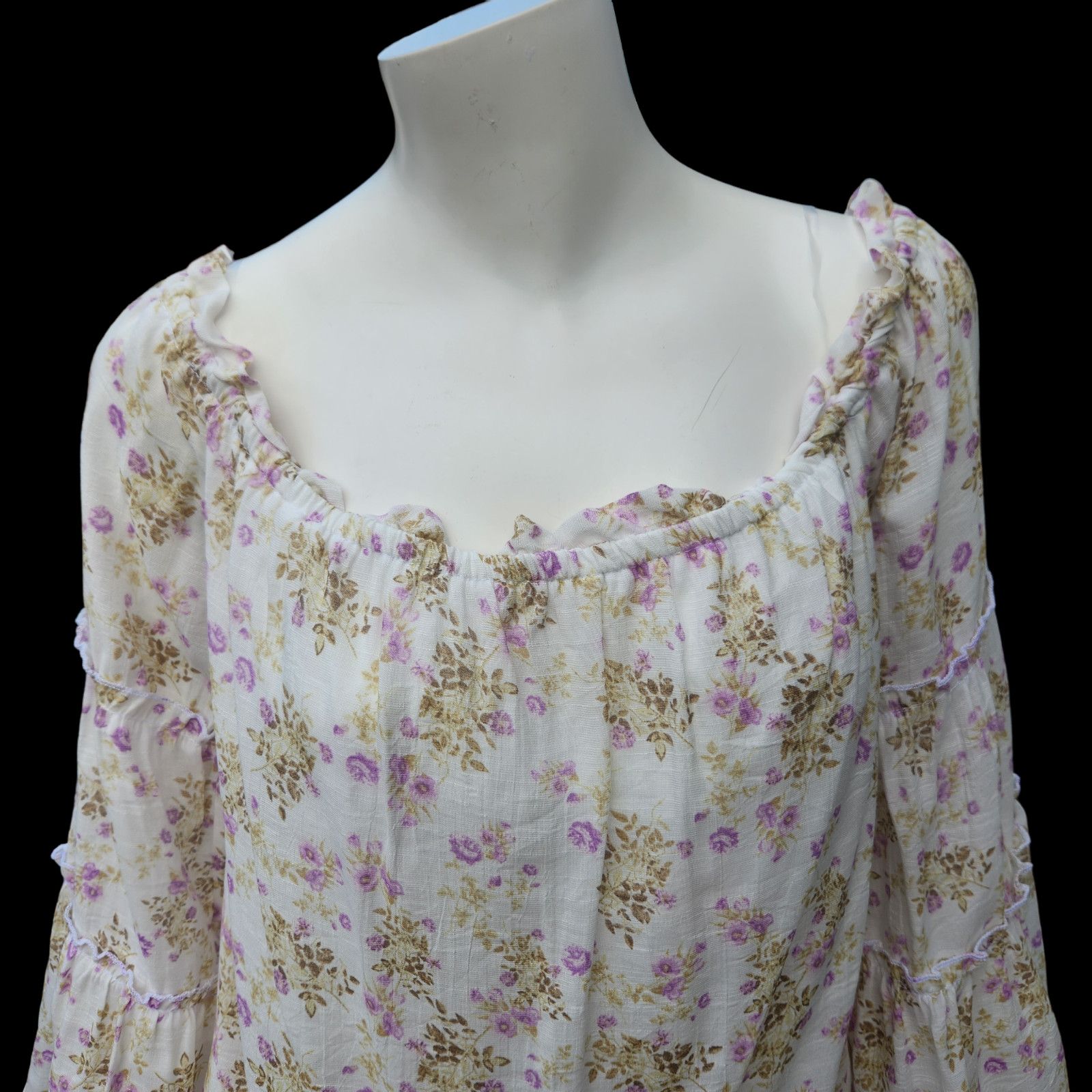 rue21 Rue21 Purple Ivory Floral Blouse Size Large Bell Sleeves Size L / US 10 / IT 46 - 3 Thumbnail